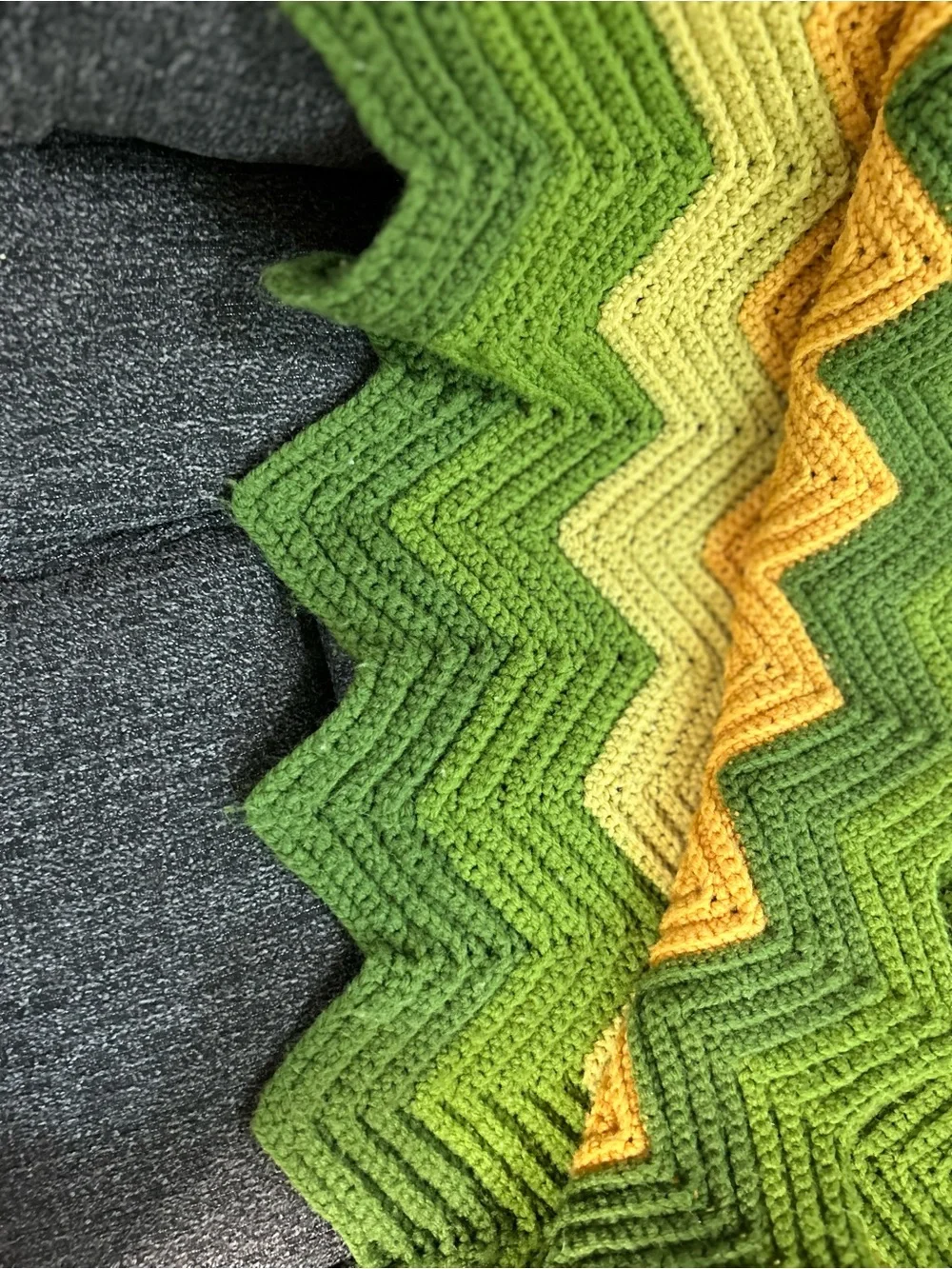Handmade Crochet Chevron Afghan Blanket Green Yellow 49x88 Retro